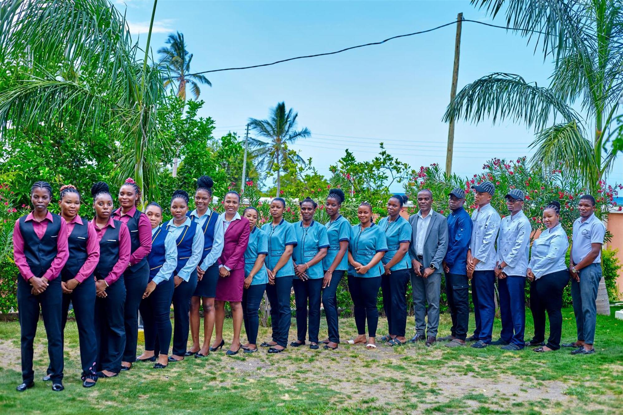 Luwa Evergreen Hotel Mtwara Luaran gambar